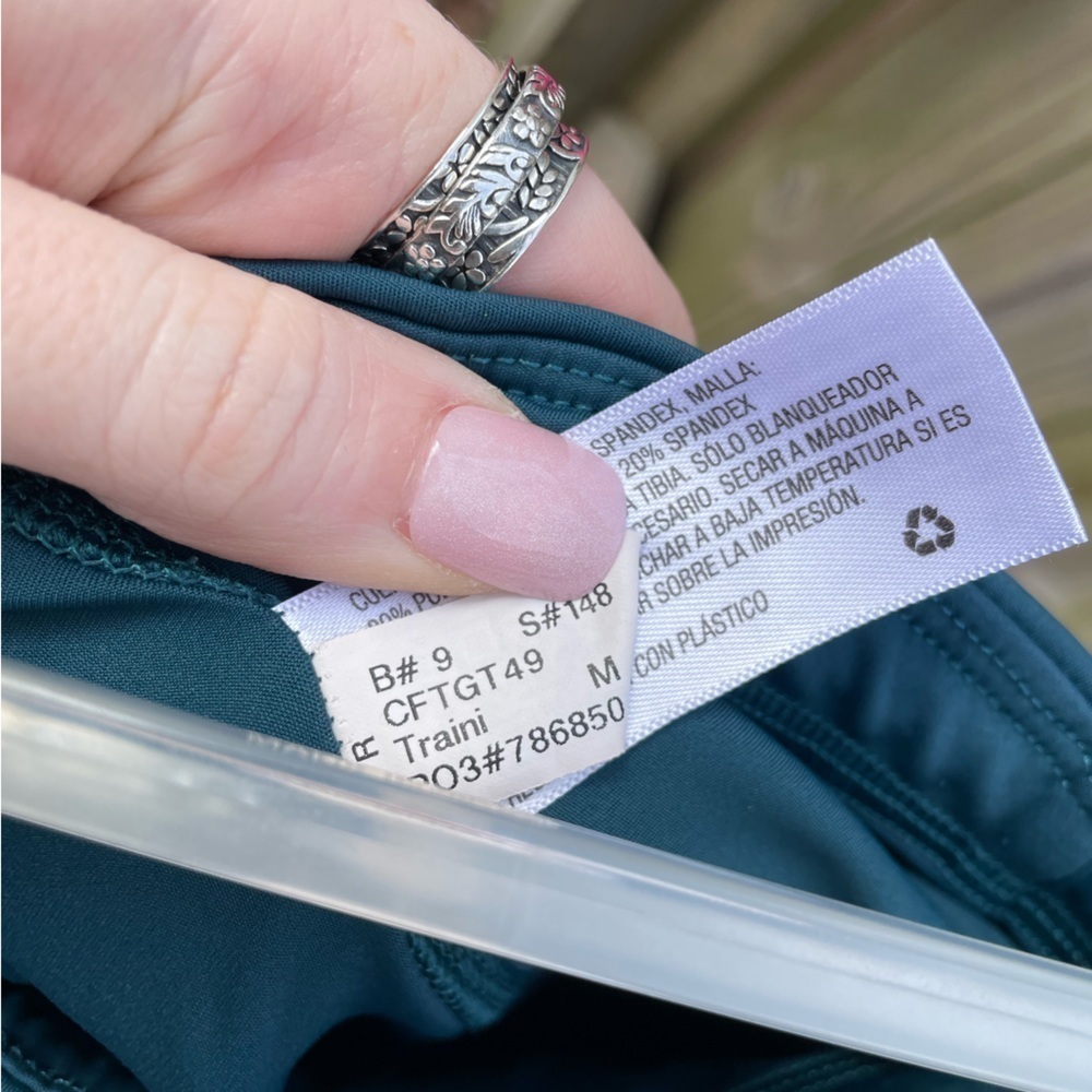 All in Motion by Target Teal Blue Cropped Leg Work Out Leggings - Picture 6 of 11